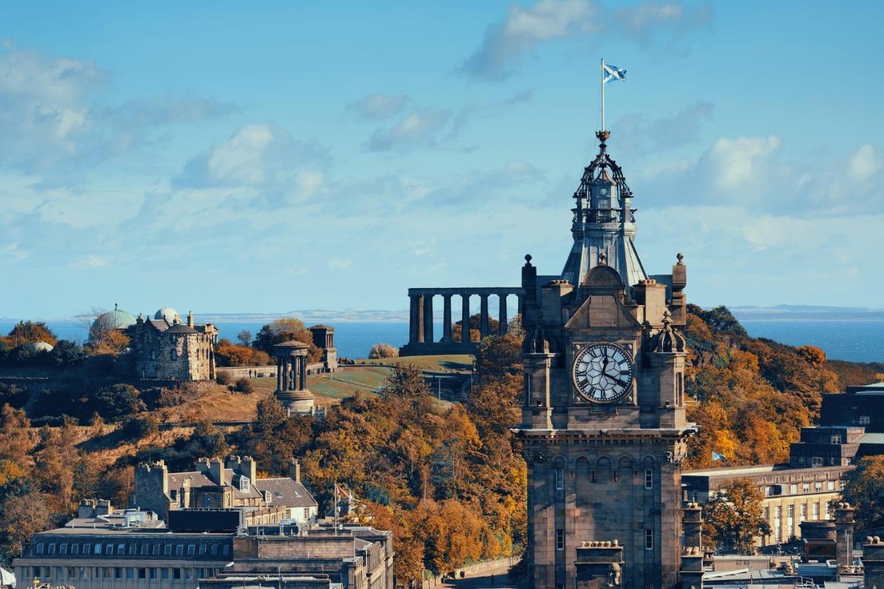 Spacious City Centre Family Room Edinburg Exteriör bild